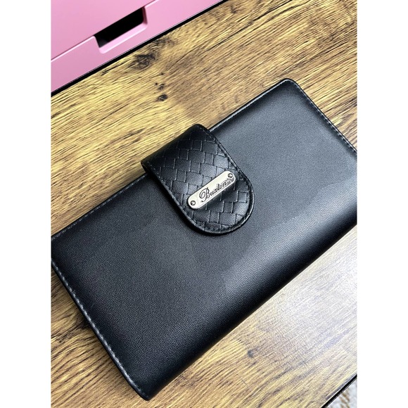 Buxton Handbags - Buxton Black Wallet- Clip & Zip- New
